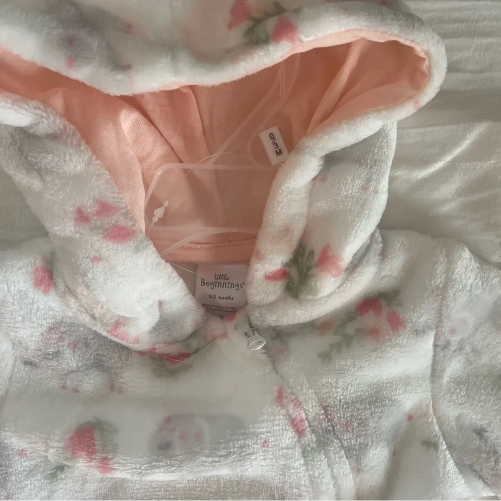 Baby girls Little Beginnings 0-3 month fleece onesie footed outdoor hood NEW